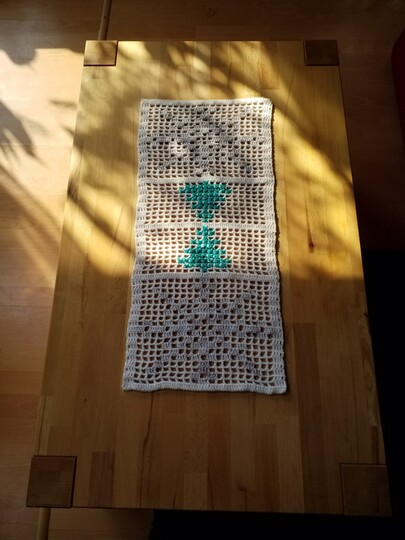 Tischläufer Schneeflocke + Tanne