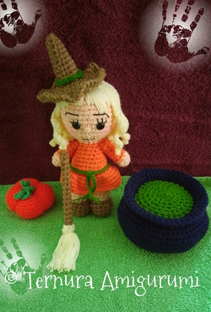 Crochet pattern of Lilly, the witch girl + Accessories PDF english by ternura amigurumi