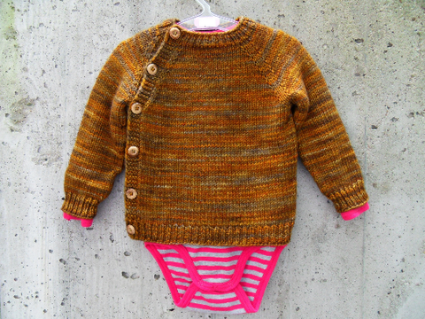 Anleitung Schlüttli Gr. 80, dickere Wolle