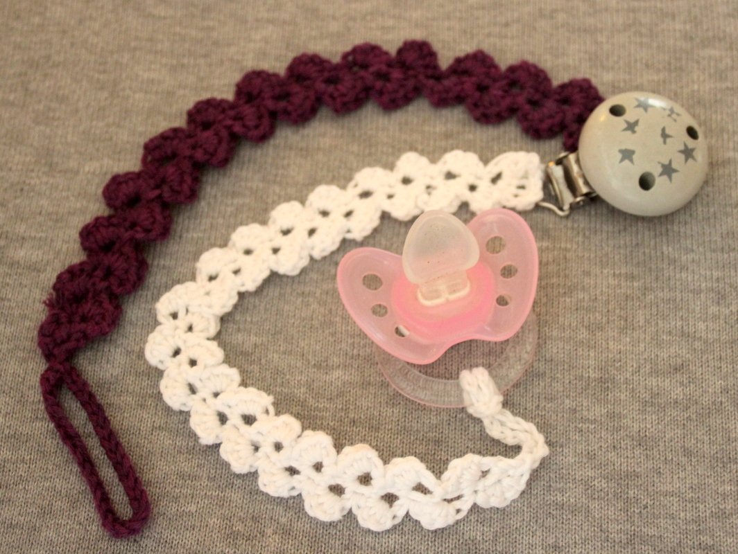 Häkelanleitung Schnullerkette "Babylove" Schnullerband