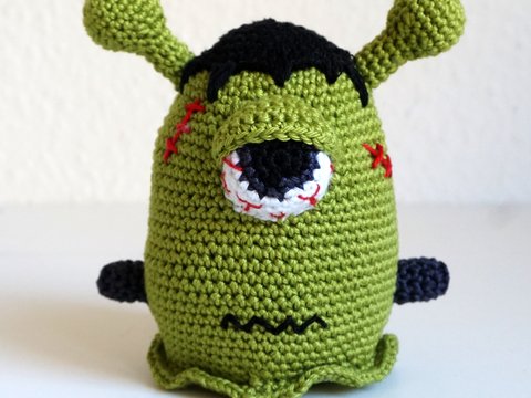 Häkelanleitung Amigurumi "Frankenstein-Bob"
