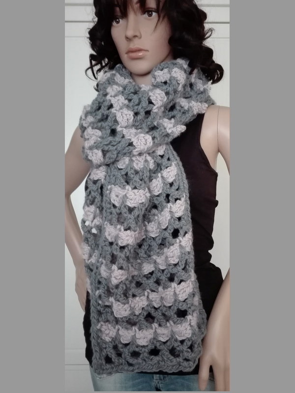 Häkelanleitung romantischer Schal Rosalie - Bild 3