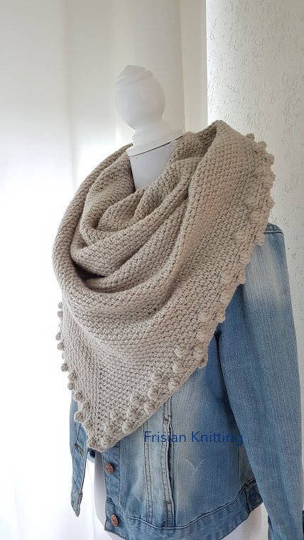 Crochet Pattern Bubble Shawl // - Image 3