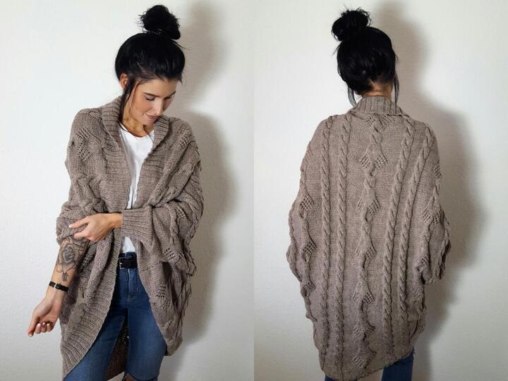 133 Strickanleitung Cardigan Seelenwärmer oversize Herbstlaub in mehreren Größen und Variationen