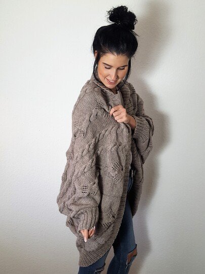 133 Strickanleitung Cardigan Seelenwärmer oversize Herbstlaub in mehreren Größen und Variationen