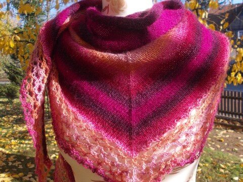 Dreiecktuch mit Häkelborte