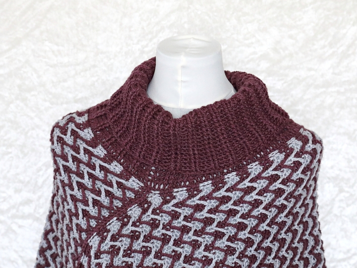 Häkelanleitung Poncho / Überwurf mit Zackenmuster "Chevron"