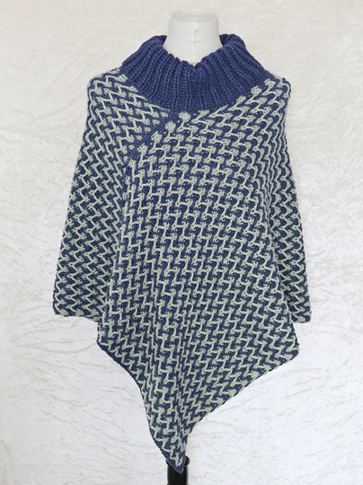 Häkelanleitung Poncho / Überwurf mit Zackenmuster "Chevron"
