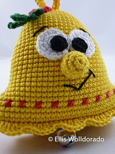 Weihnachtsglöckchen Annabell, Amigurumi, Häkelanleitung