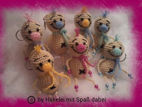 Häkelanleitung Amigurumi / Tini-Minis Schlüsselanhänger / Taschenbaumler