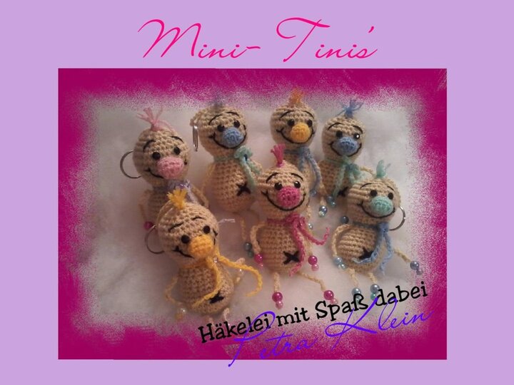 Häkelanleitung Amigurumi / Tini-Minis Schlüsselanhänger / Taschenbaumler