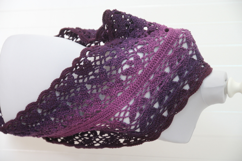 Häkelanleitung Möbius "Winteranfang", für jede Wolle und Größe