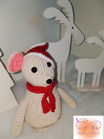 Gehäkelte "NikoMaus" mit kleinem Geschenkfach