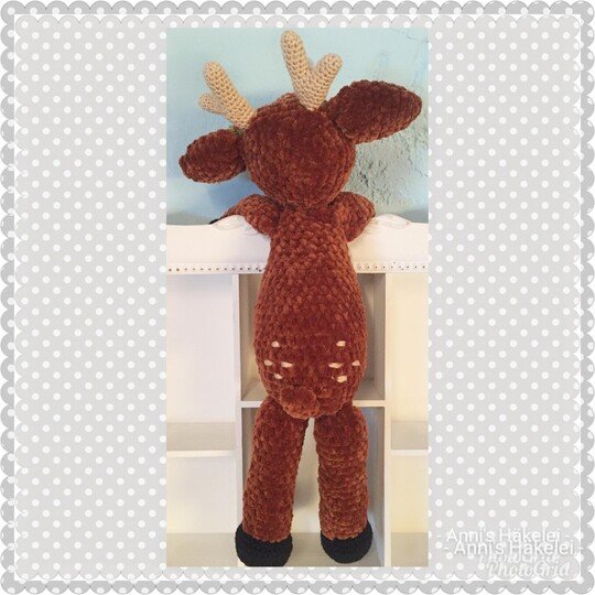 Flöckchen das neugierige Rentierfräulein