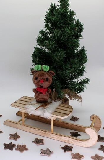Weihnachtlicher Anhänger RENTIER - Häkelanleitung