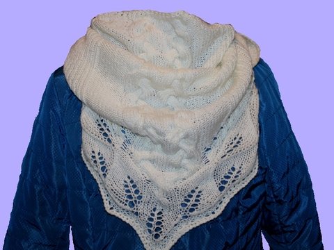 Strickanleitung Dreiecktuch Zopfblatt