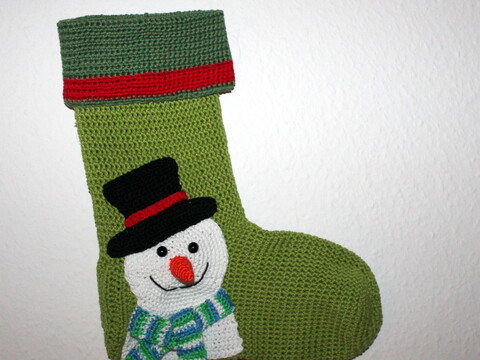 Weihnachtssocke Schneemann Häkelanleitung - Nikolausstiefel, DE & EN
