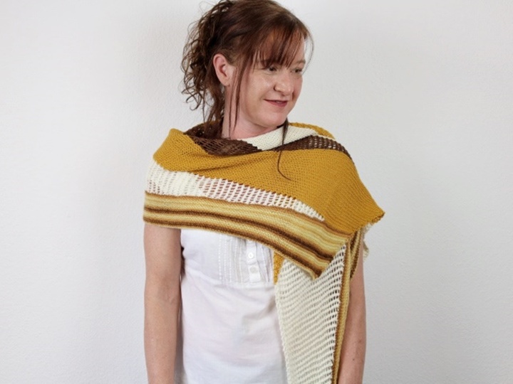Triangle Shawl Knitting Pattern with Short Rows for Stash Busting Project