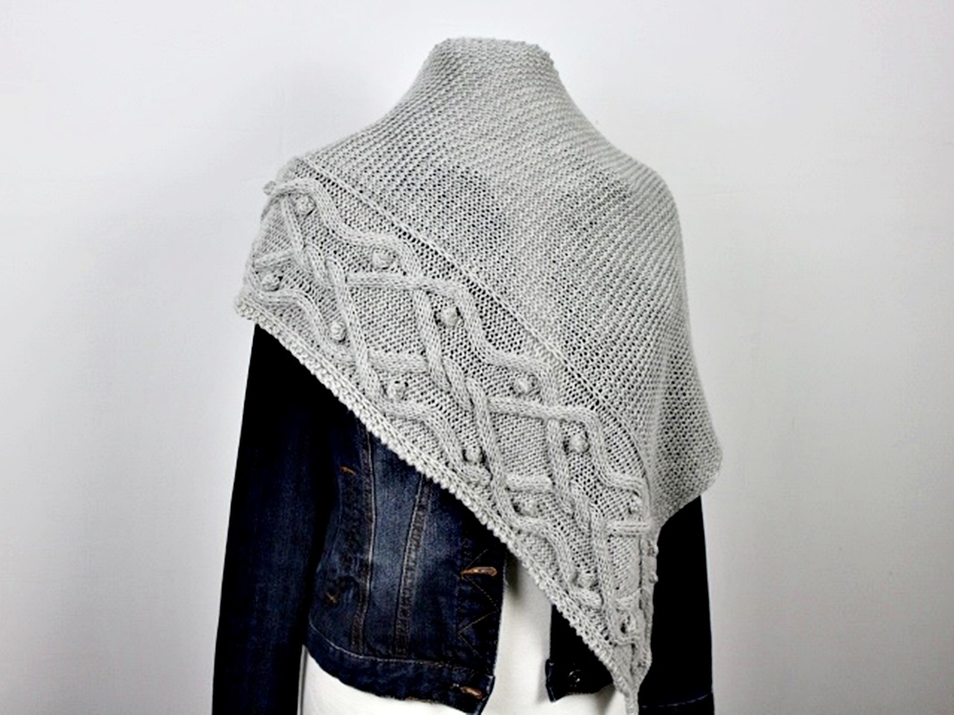 Knitting pattern shawl "Cables over Cables" - Image 12