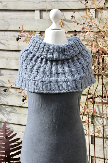 Schulterwärmer „Malin“, Strickanleitung auch für Anfänger, Größe S – XXL