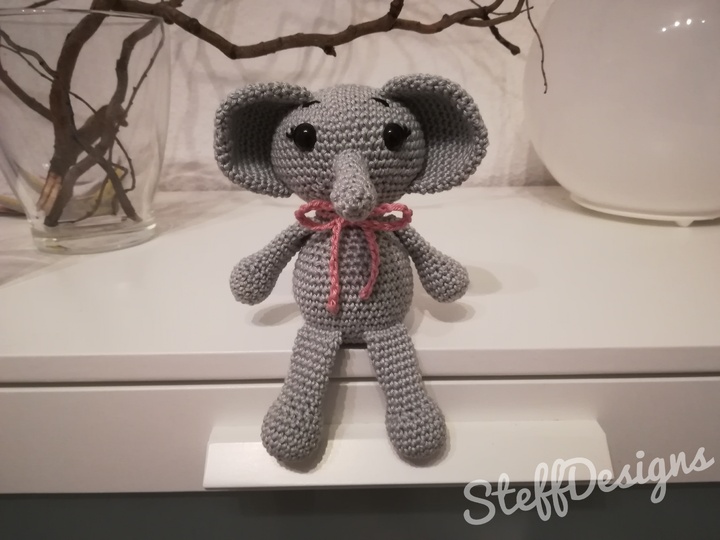 Crochet Pattern Elli the Elephant, Amigurumi, crochet Elephant
