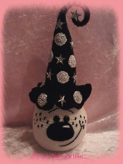 Häkelanleitung Amigurumi / Der verzauberte Pilz und seine Glücksbringer