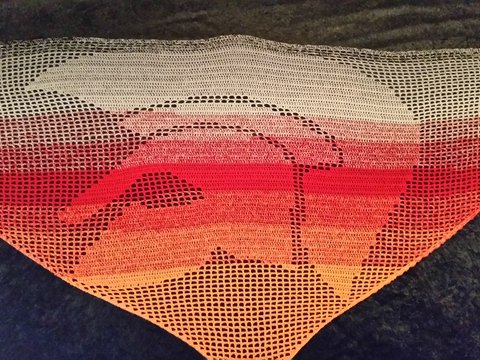 Motivtuch Römerhelm, Dreieckstuch, Häkelanleitung