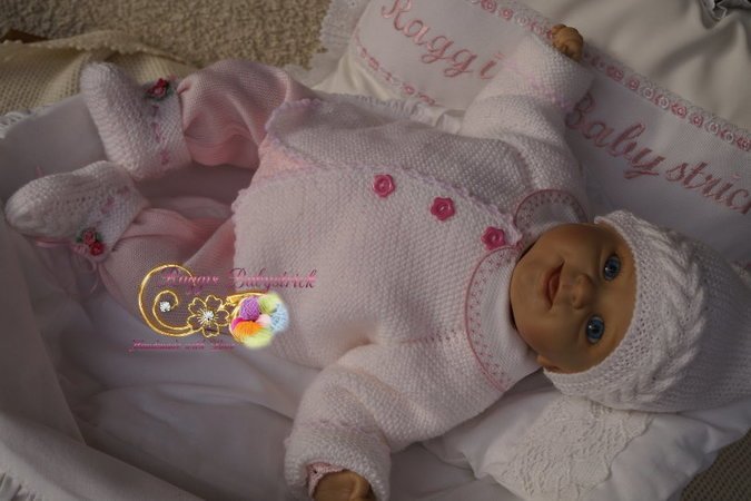 Strickanleitung für Baby's u. Reborns Modell Nora Gr. 50 - 56 4-teilig