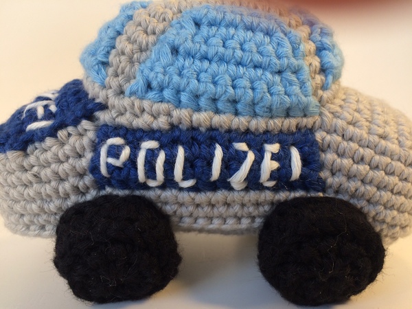 Crochet Pattern for toy policecar