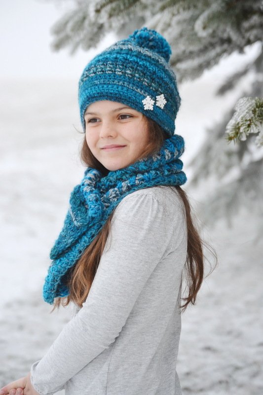 - SAMIRA - Bommelmütze und Schal im Set, unisex für jede und jedes Garn anzupassen, Knopfschal, Bommelbeanie - Bild 2