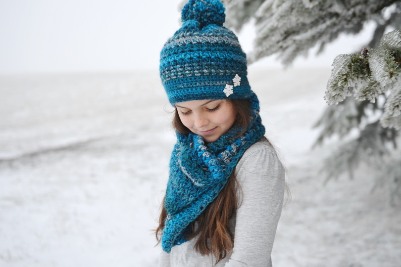 - SAMIRA - Bommelmütze und Schal im Set, unisex für jede und jedes Garn anzupassen, Knopfschal, Bommelbeanie