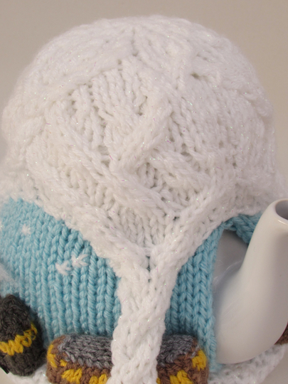 Christmas Steam Train Tea Cosy Knitting Pattern