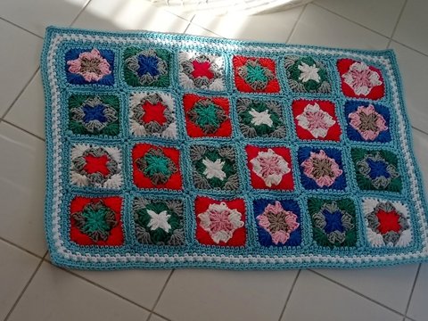 Granny- Teppich für dein Bad