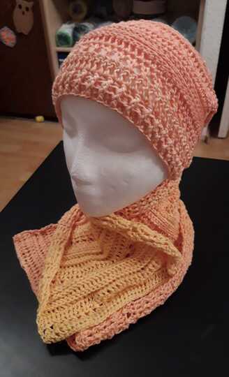 Häkelset Mütze und Schal aus der Familie Winter