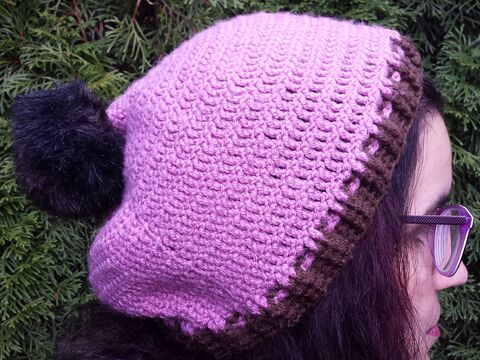 Anleitung für Kunstpelzbommel - mit passender Wintermütze