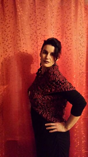 Seelenwärmer   Lady in Red  Größe 40 bis 44