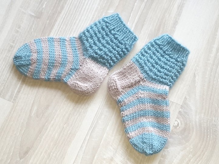 Strickanleitung Babysocken, Babysöckchen, Sohlenlänge ca. 11 cm