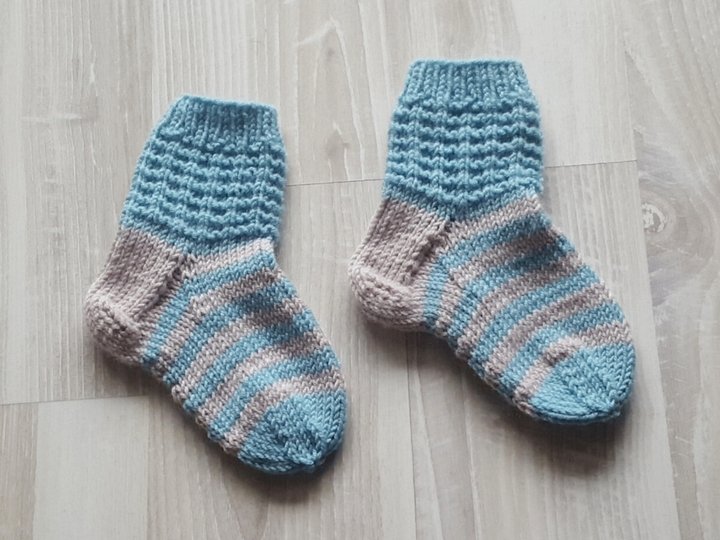 Strickanleitung Babysocken, Babysöckchen, Sohlenlänge ca. 11 cm