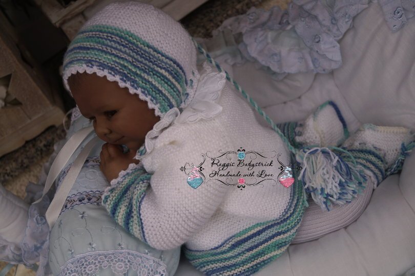 Strickanleitung für Baby's u.  3-teilig  Modell Lina Gr. 50 - 56 - Bild 5