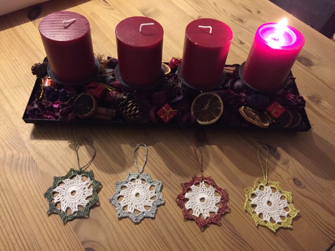 PDF- Häkelanleitung , Schneeflocke , Weihnachtsschmuck ,Baumschmuck