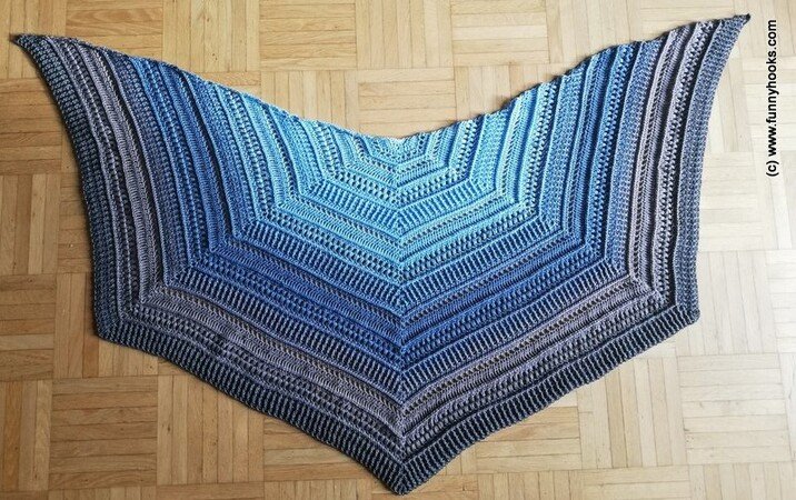 winter day - pentagonal shawl