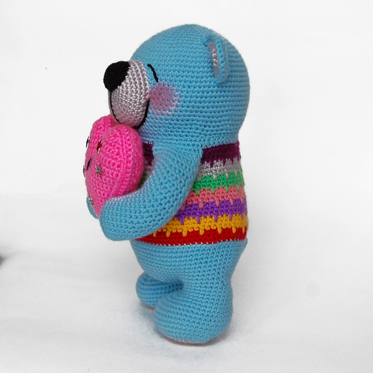 Amigurumi pattern for a crochet plush teddy bear