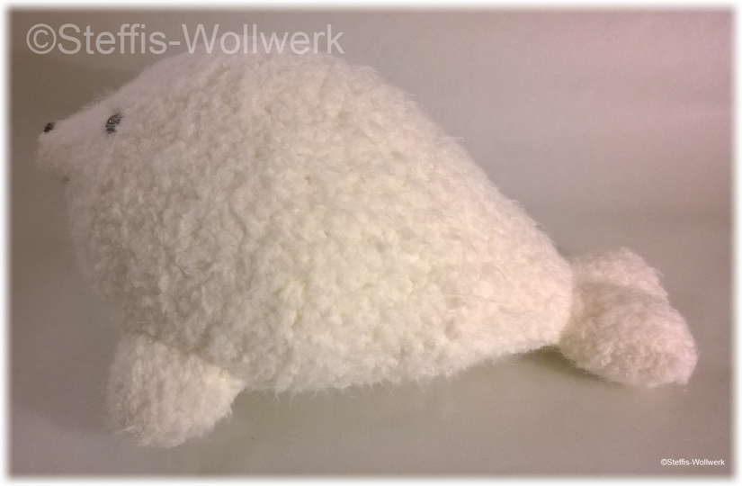 Robby die Robbe in verschiedenen Größen häkelbar