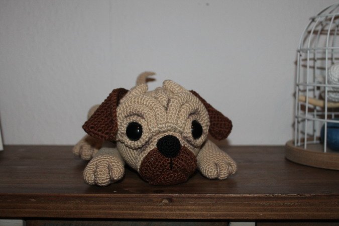 Milo the pug crochet pattern in english