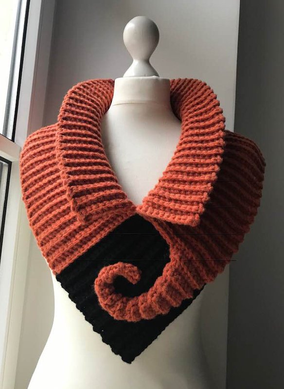 Kragen  SCROLL - Bild 2