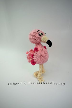 Merry the flamingo amigurumi pattern