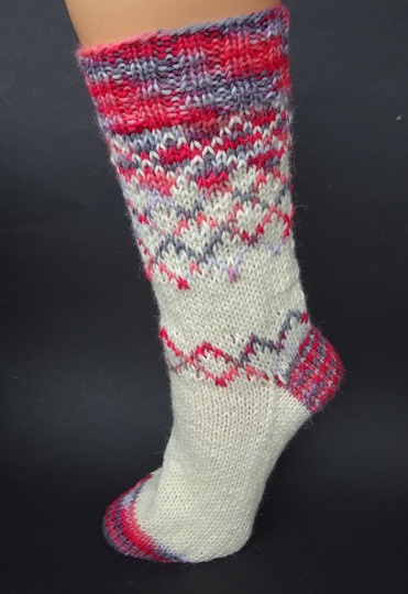 Strickanleitung für Socken mit Rhombenmuster, Gr. 38/39