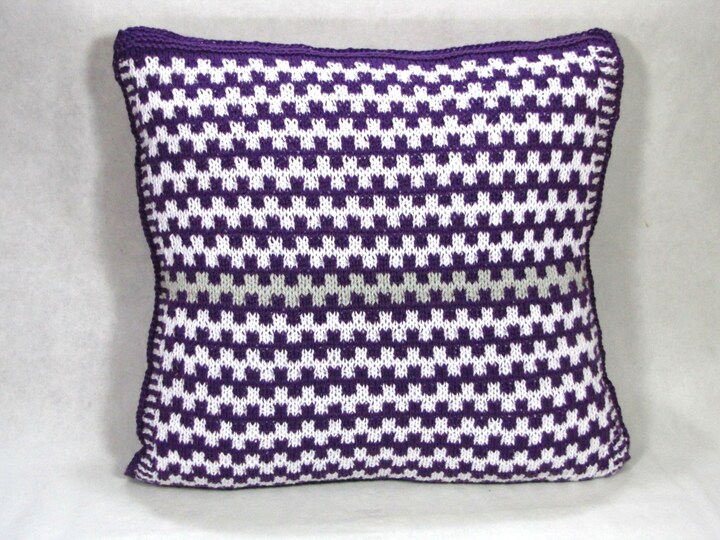 Kissenbezug mit Wendemuster - Strickanleitung