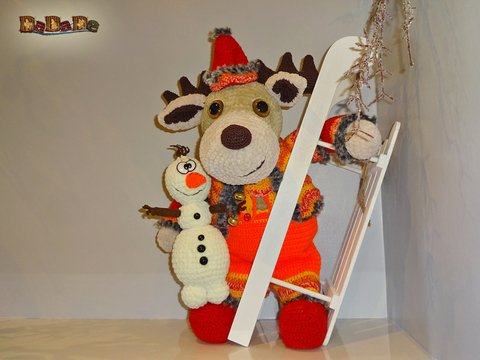 Elch Lars liebt Schneemann OLE Snow – Häkelanleitung von Dadade