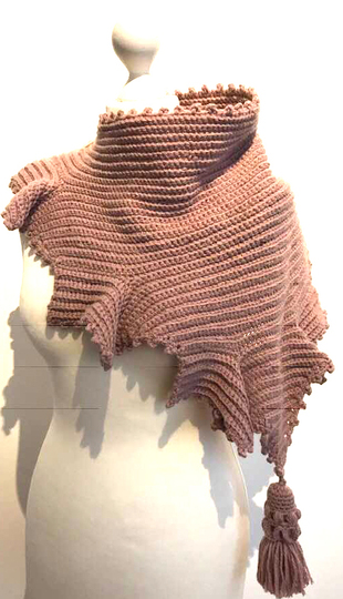 gehäkeltes DreiecksTuch "PLESIR"